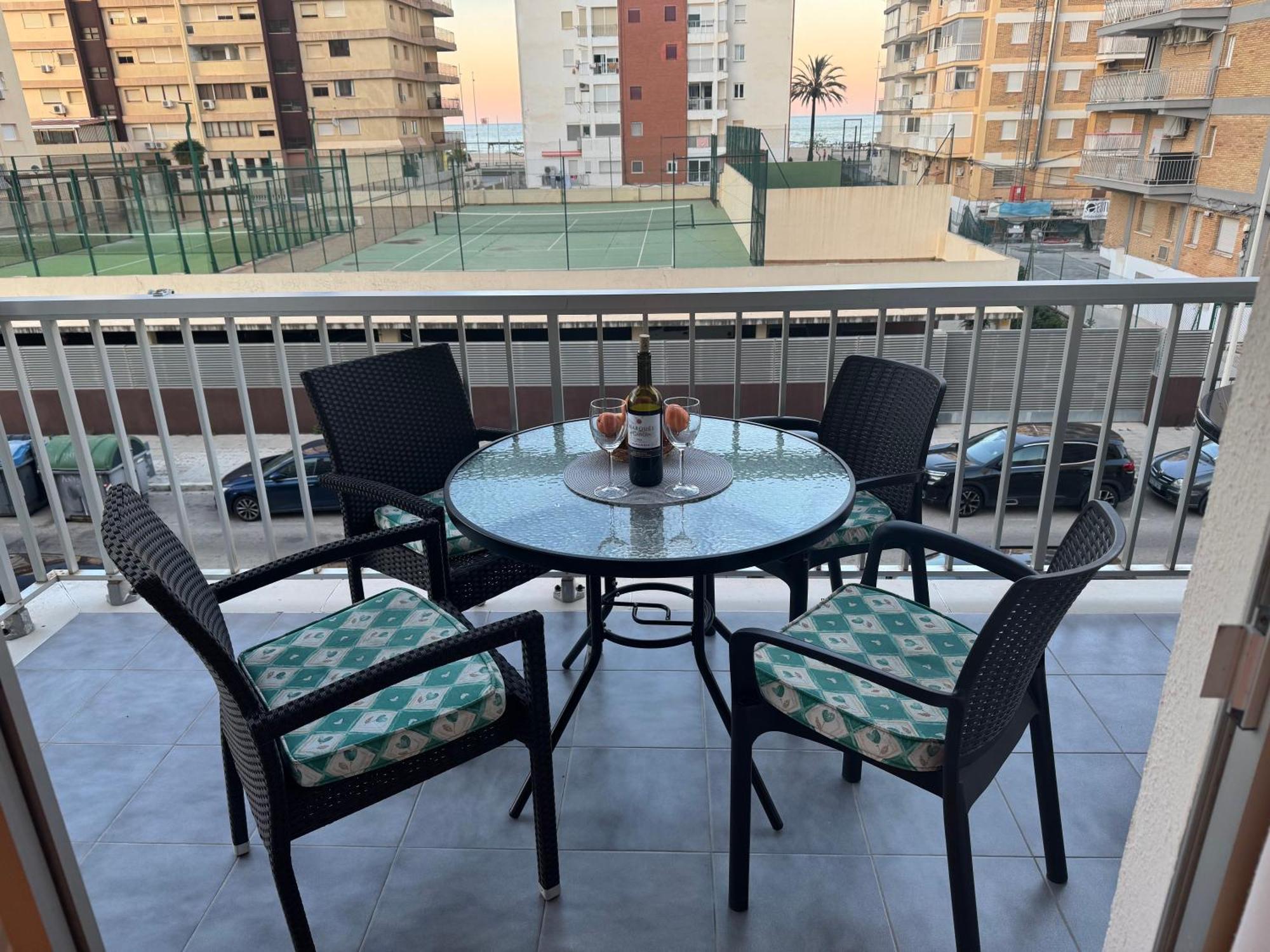 Lovely Family Apartment 2 Min. From The Beach Playa de Gandia Exterior foto